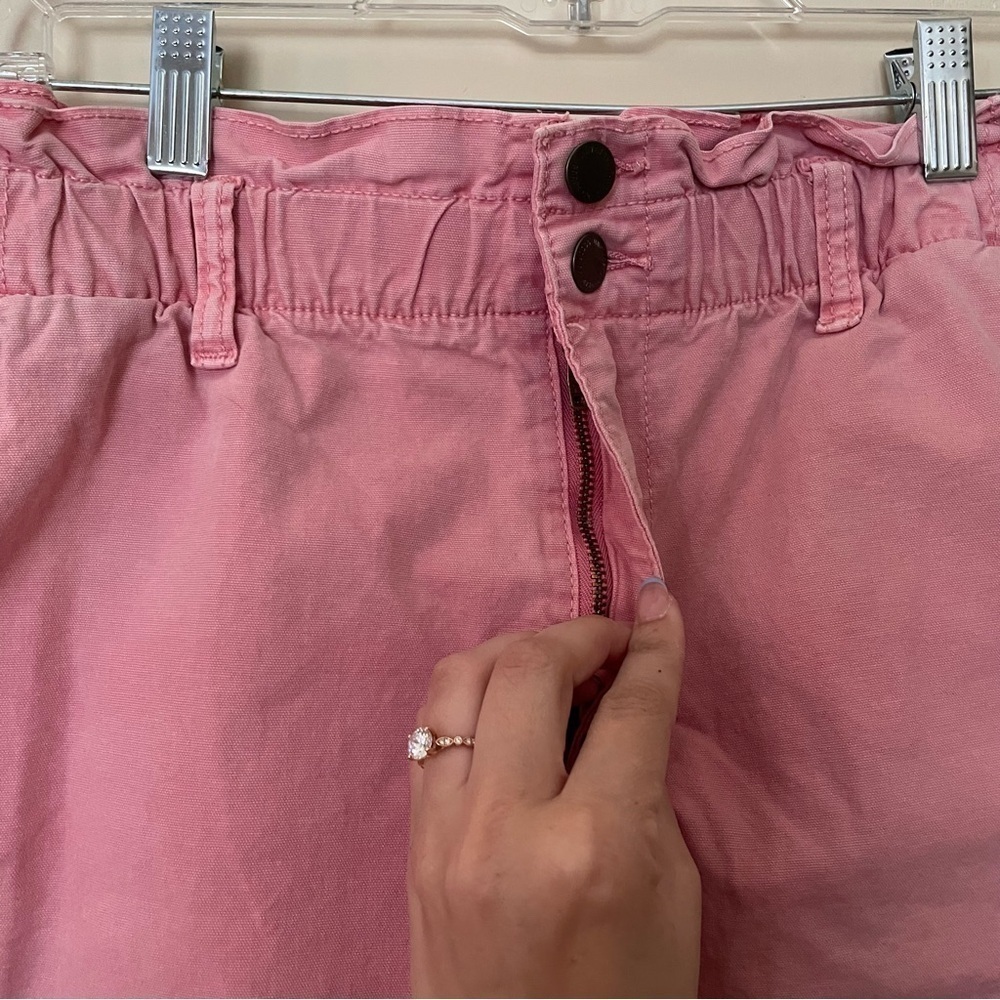 Universal Thread Pink High Waisted Ruffle Shorts - Picture 6 of 10